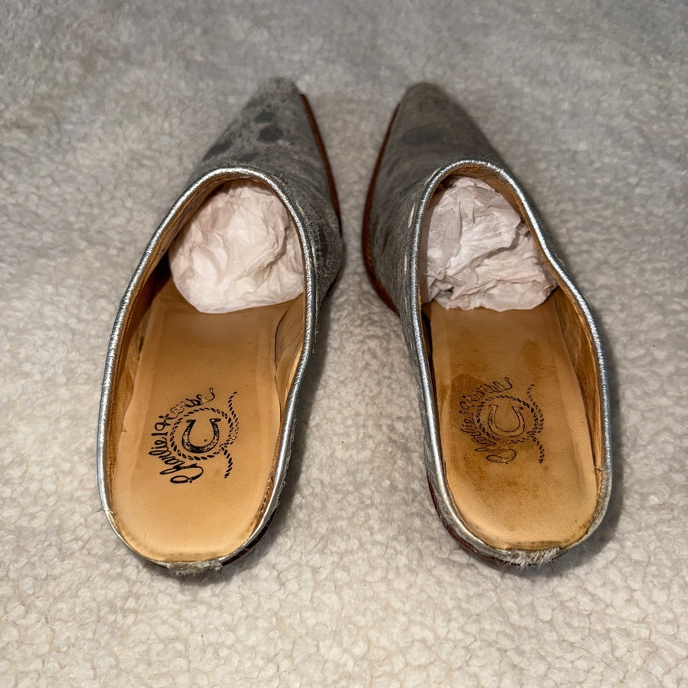 Lucchese Charlie 1 Horse Cowhide Mules - Picture 3 of 10